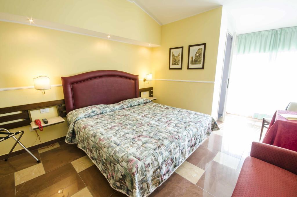 טרקיניה Hotel Tarconte מראה חיצוני תמונה