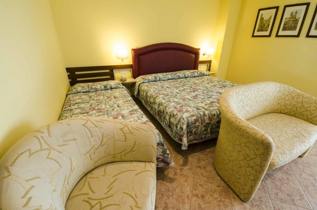 טרקיניה Hotel Tarconte מראה חיצוני תמונה