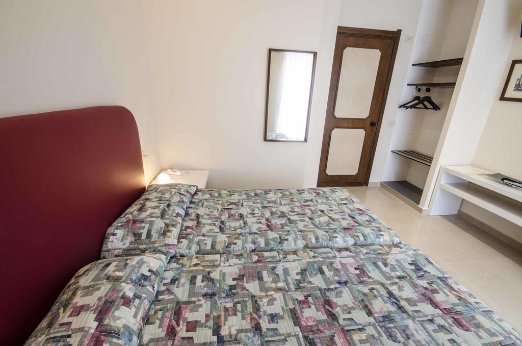 טרקיניה Hotel Tarconte מראה חיצוני תמונה